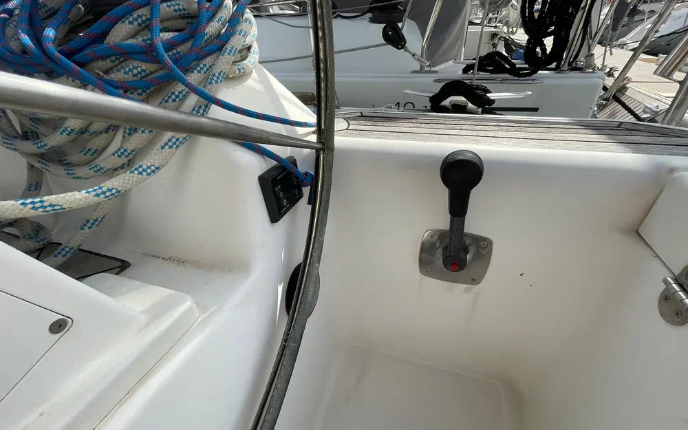 slider 16 Dufour 425