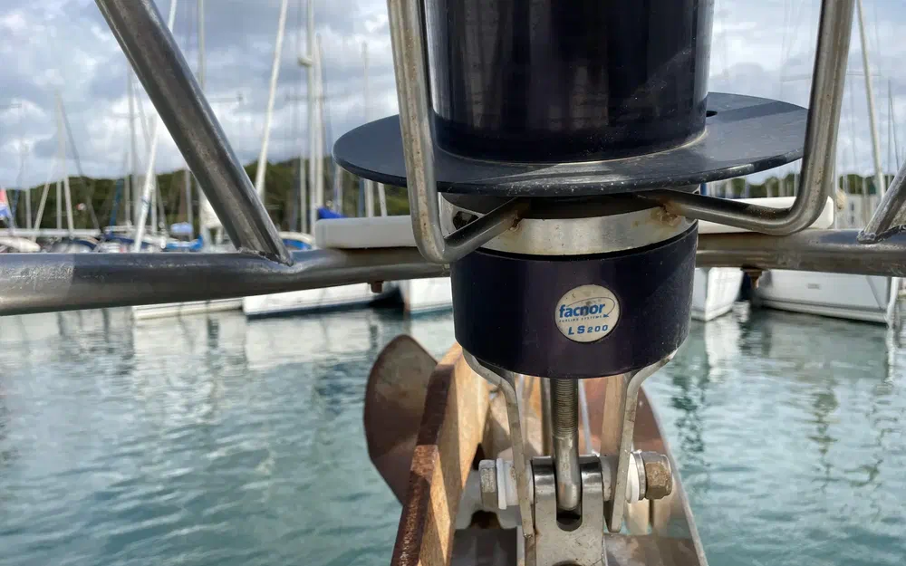 slider 26 Dufour 425