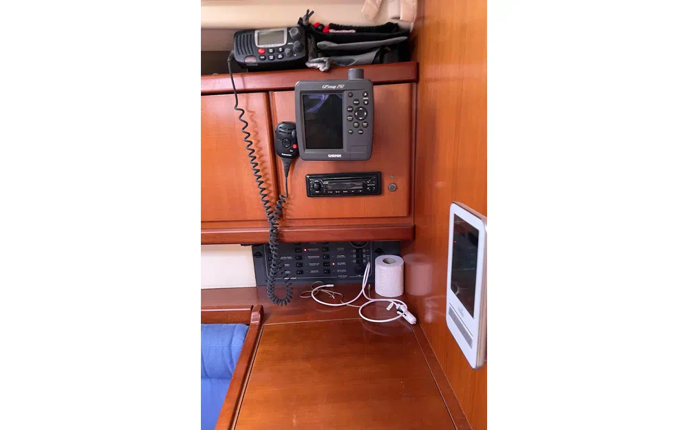 slider 33 Dufour 425