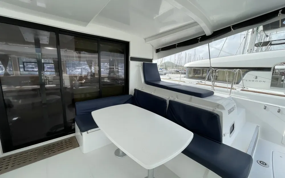 slider 12 Lagoon  42