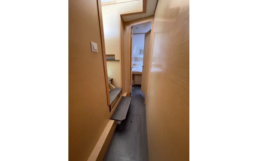 slider 21 Lagoon  42