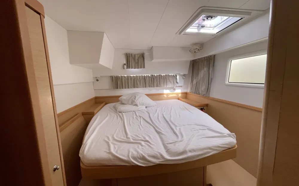 slider 22 Lagoon  42
