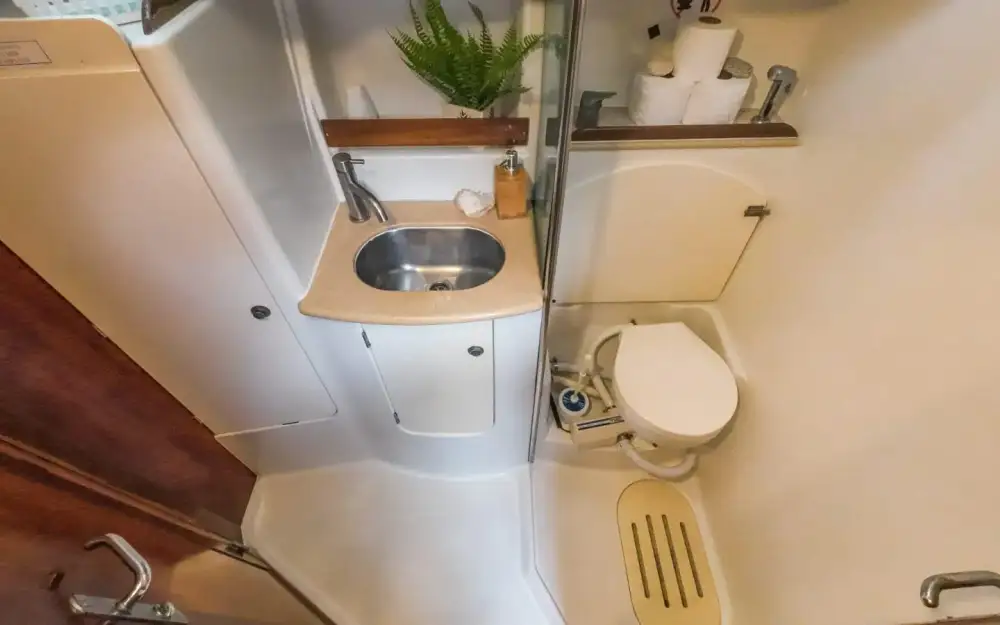 slider 3 Jeanneau Sun Odyssey 49