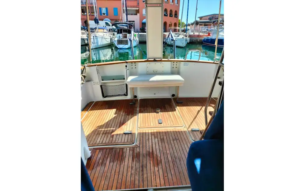 slider 3 Beneteau Antares 10.80