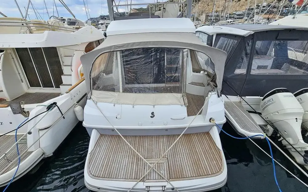 slider 5 Beneteau Antares 36