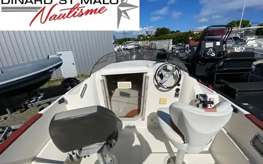slider 8 Quicksilver  470 Cabine