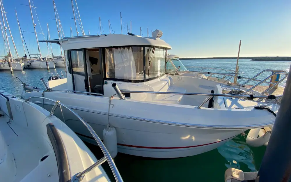 slider 0 Beneteau Barracuda 7