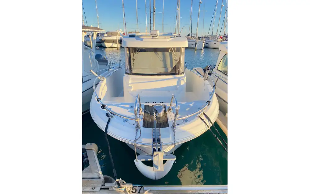 slider 27 Beneteau Barracuda 7