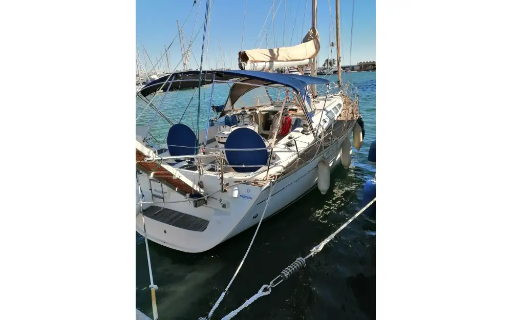 slider 1 Jeanneau Sun Odyssey 43