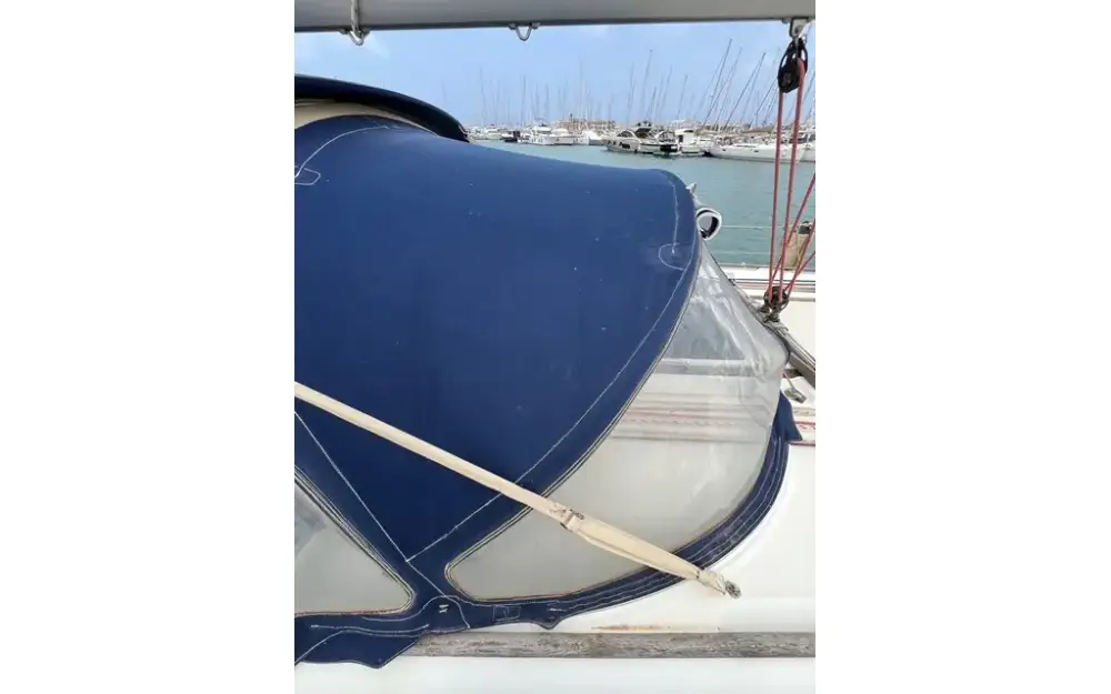 slider 8 Jeanneau Sun Odyssey 43
