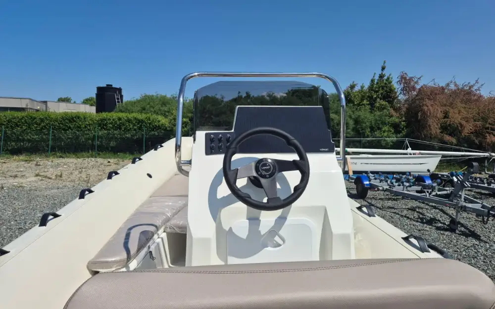 slider 4 Lomac  600 Turismo
