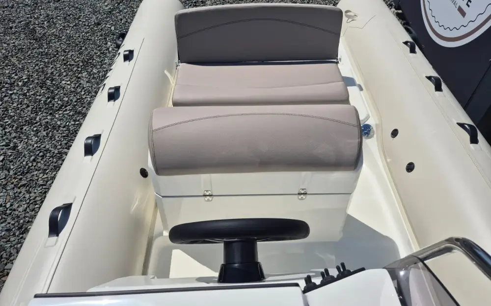 slider 6 Lomac  600 Turismo