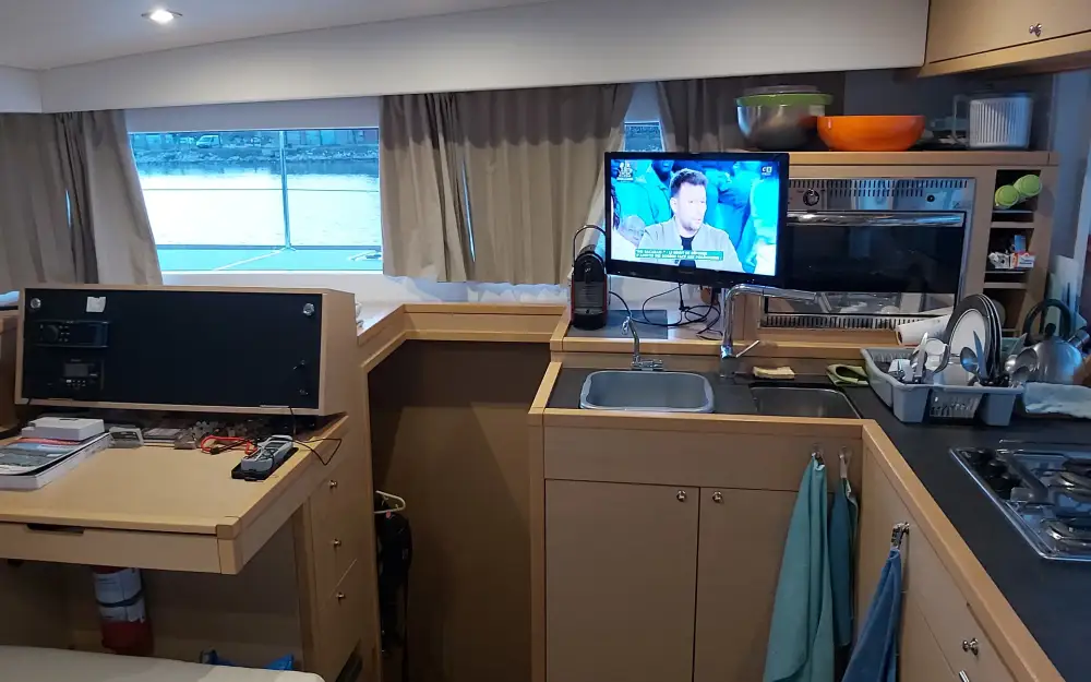 slider 6 Lagoon  400 S2