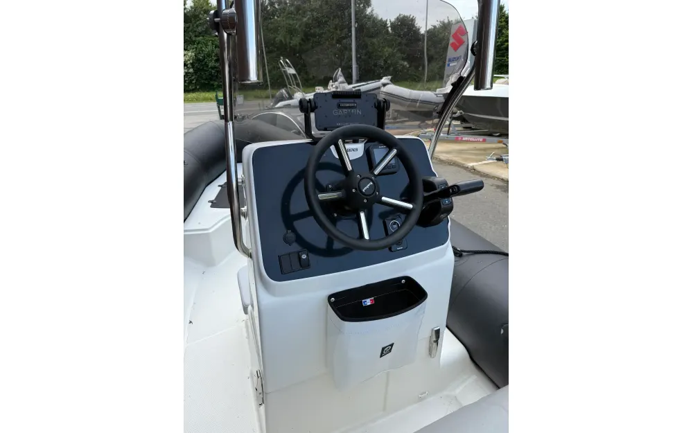 slider 2 Bombard Sunrider 650