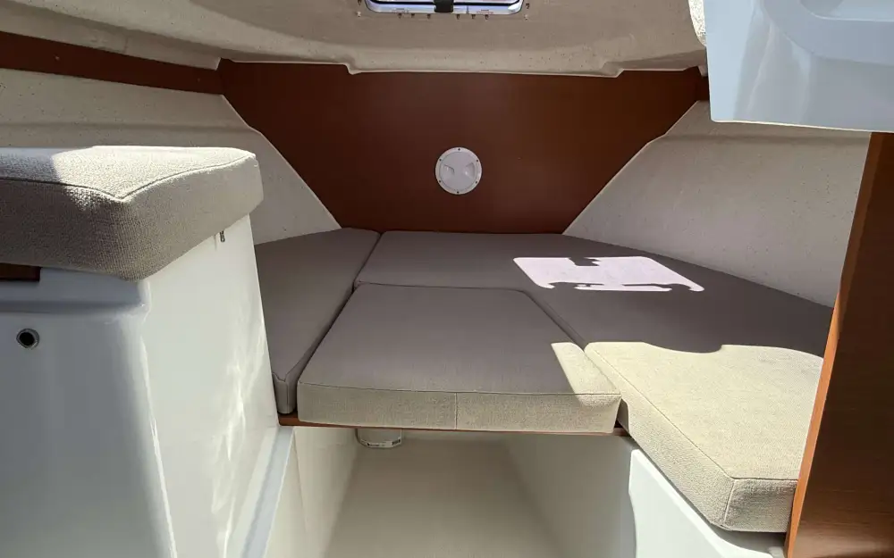 slider 16 Jeanneau Merry Fisher 605