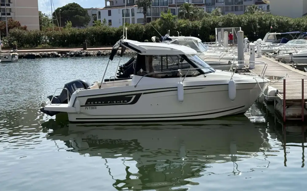 slider 1 Jeanneau Merry Fisher 605