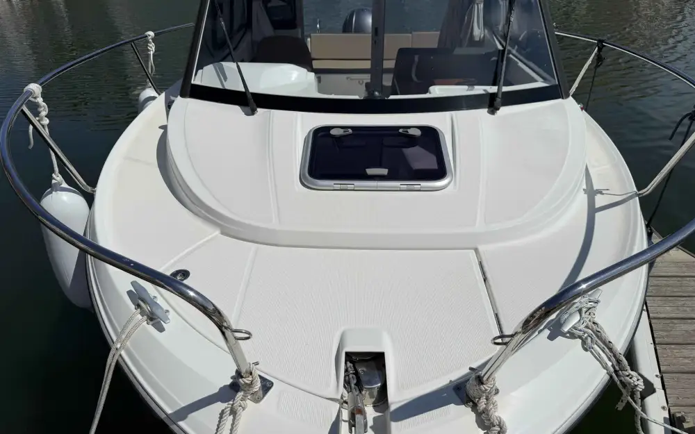 slider 3 Jeanneau Merry Fisher 605