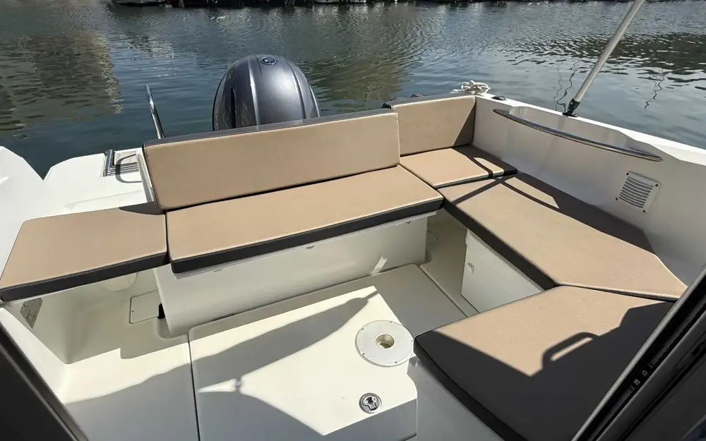slider 5 Jeanneau Merry Fisher 605