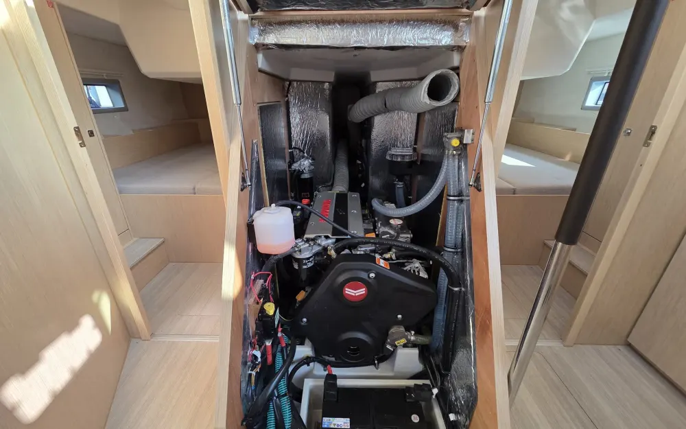 slider 13 Bavaria C42