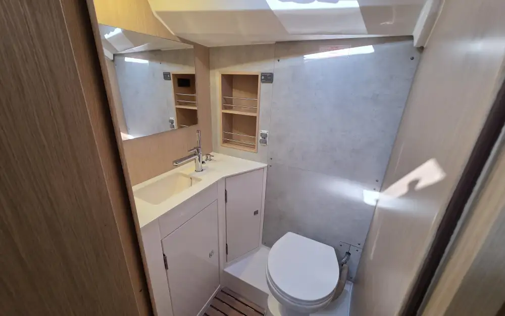 slider 18 Bavaria C42