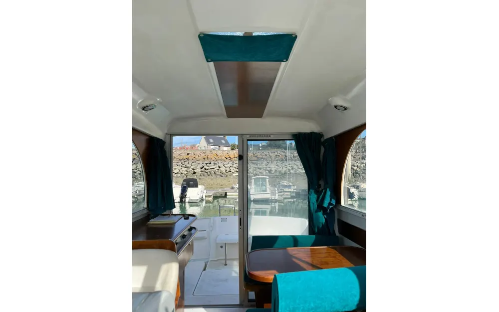 slider 13 Beneteau Antares 760