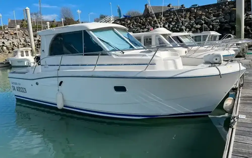 slider 0 Beneteau Antares 760