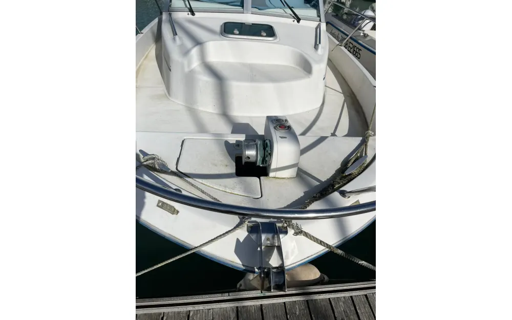 slider 21 Beneteau Antares 760