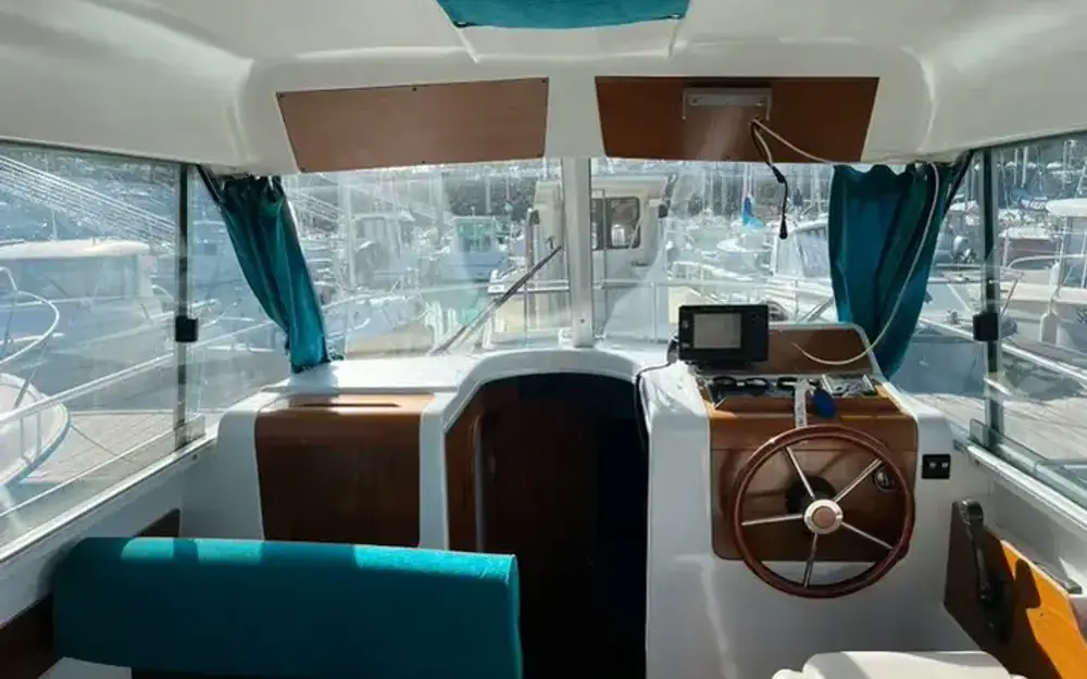 slider 1 Beneteau Antares 760