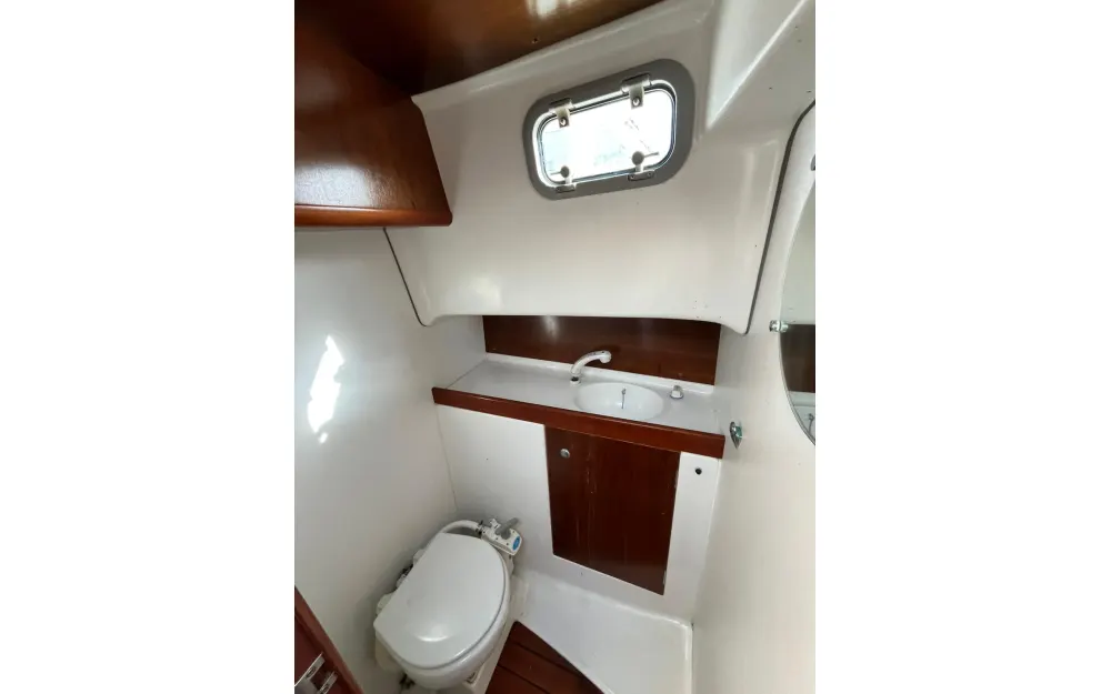 slider 6 Beneteau Antares 760