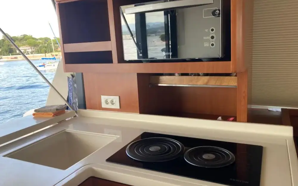 slider 12 Aquila  44