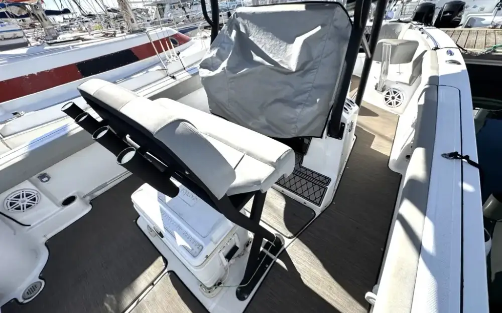 slider 10 Wellcraft Fisherman 242