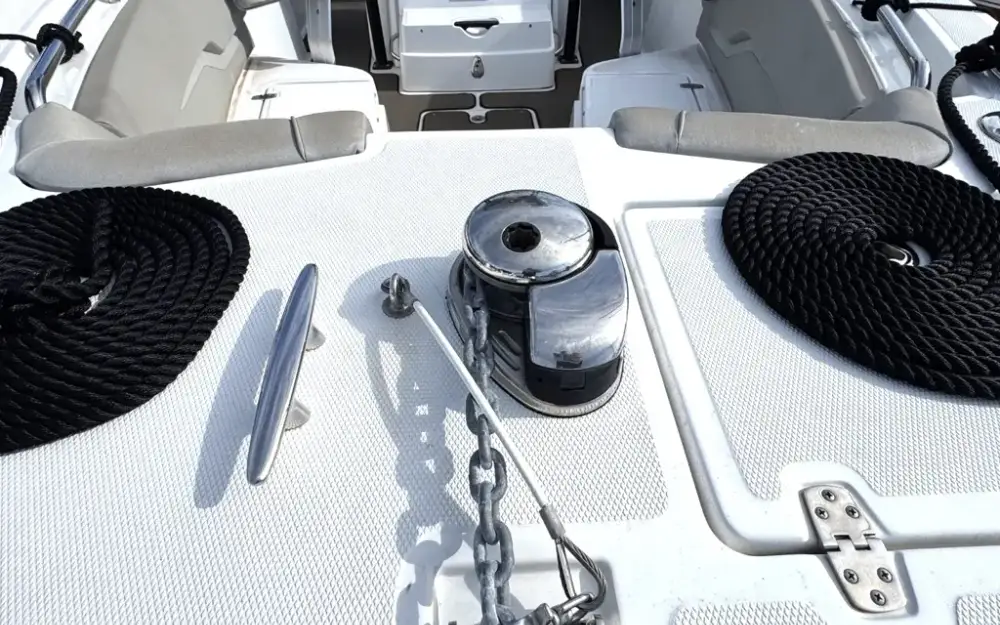 slider 4 Wellcraft Fisherman 242