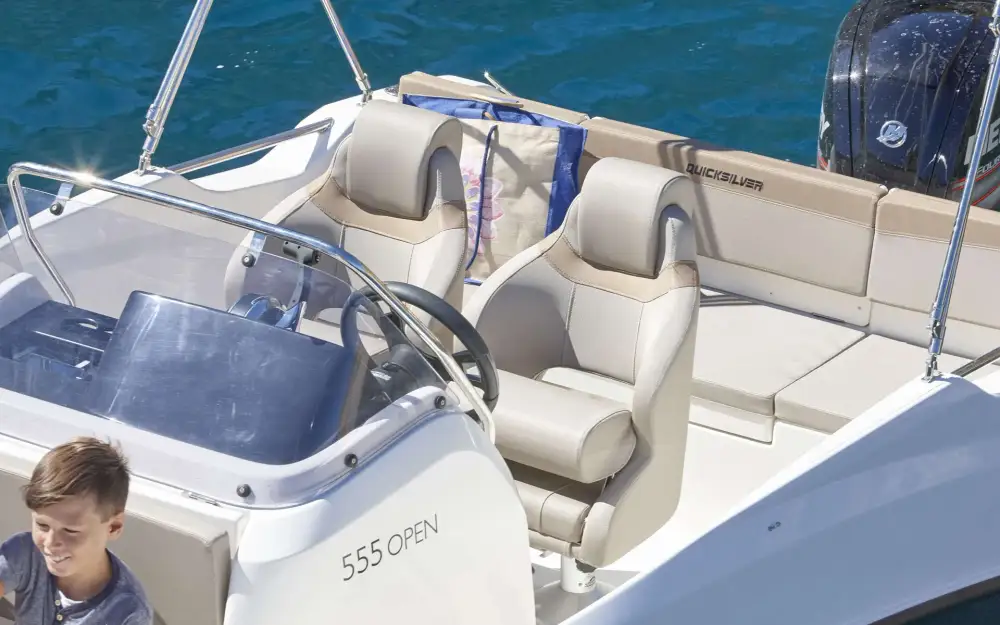 slider 2 Quicksilver Activ 555 Open