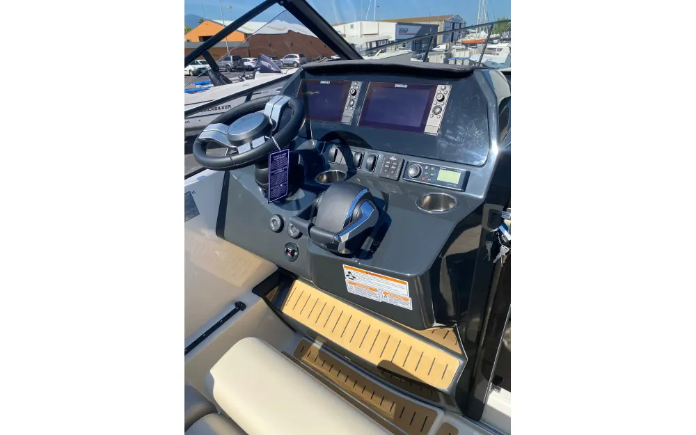 slider 2 Quicksilver Activ 875 Sundeck - null