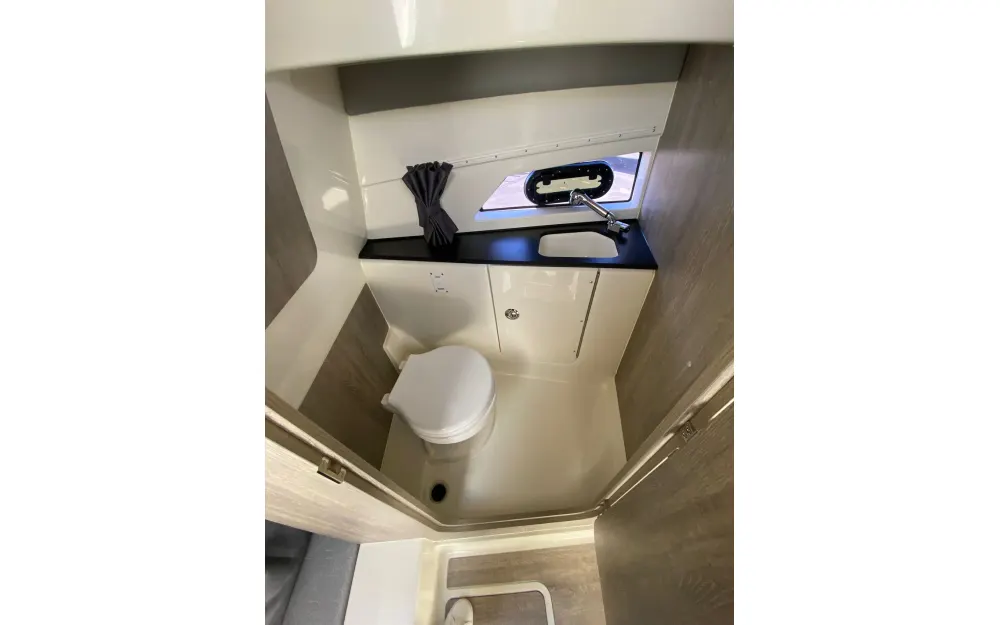 slider 4 Quicksilver Activ 875 Sundeck - null