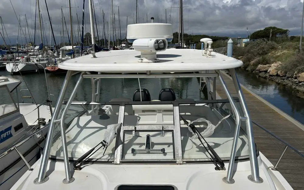 slider 9 Boston Whaler  305 Conquest