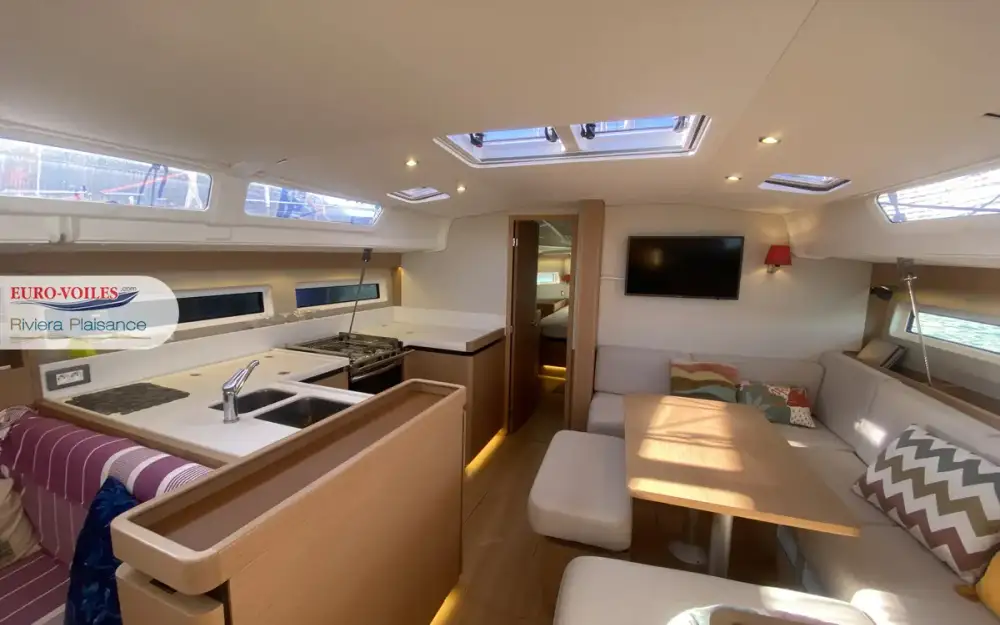 slider 13 Jeanneau Sun Odyssey 490