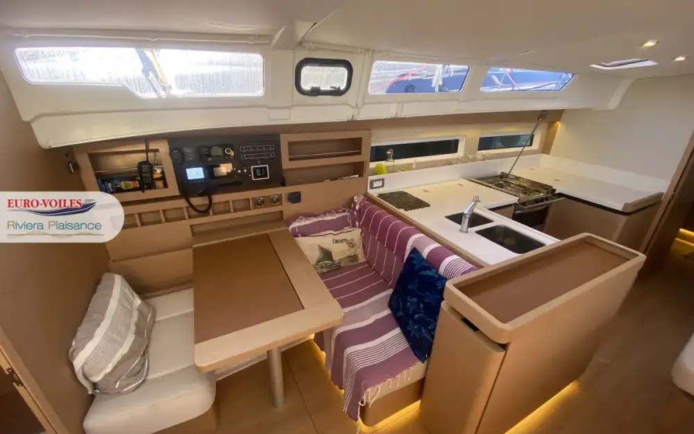 slider 16 Jeanneau Sun Odyssey 490