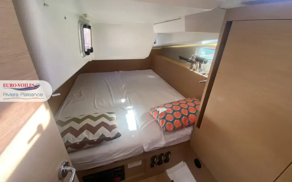 slider 17 Jeanneau Sun Odyssey 490