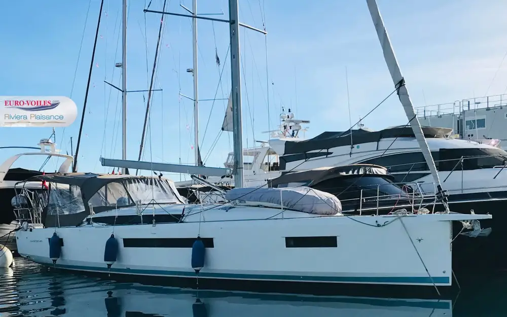 slider 1 Jeanneau Sun Odyssey 490