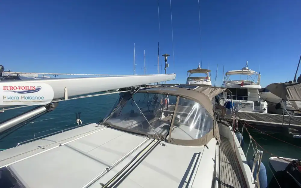 slider 6 Jeanneau Sun Odyssey 490