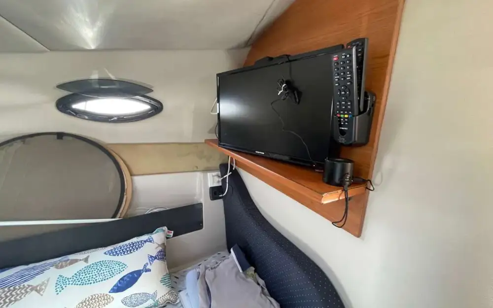 slider 10 Regal Commodore 2665