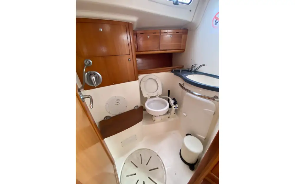 slider 5 Bavaria  50 Cruiser