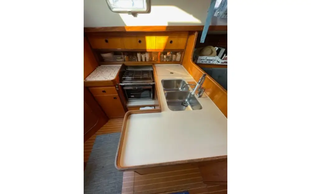 slider 11 Beneteau First 375