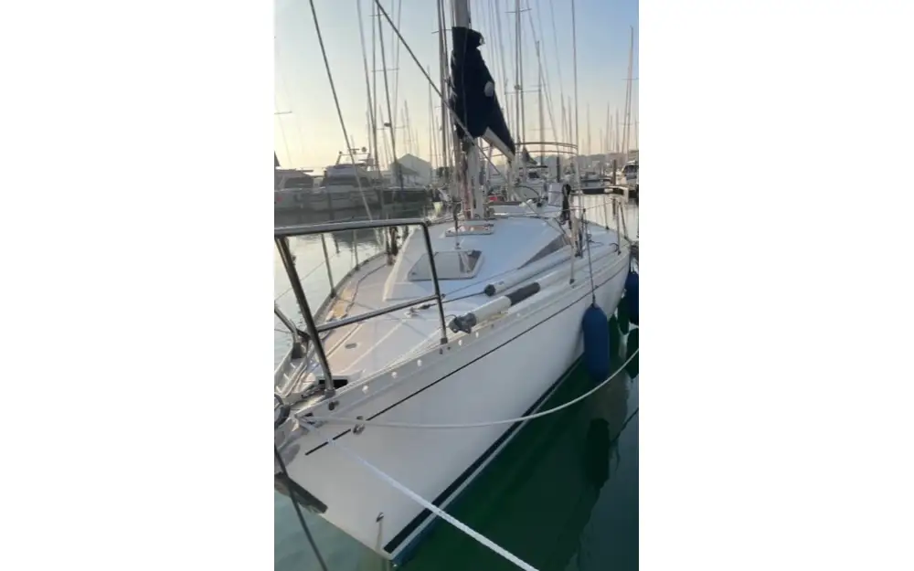 slider 23 Beneteau First 375