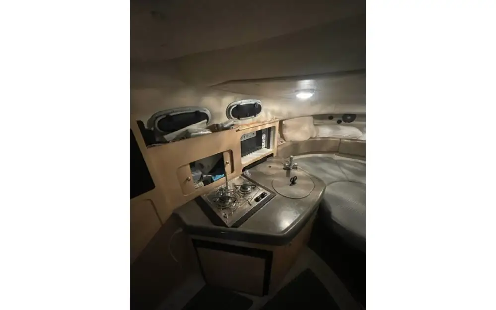 slider 13 Boston Whaler  285 Conquest