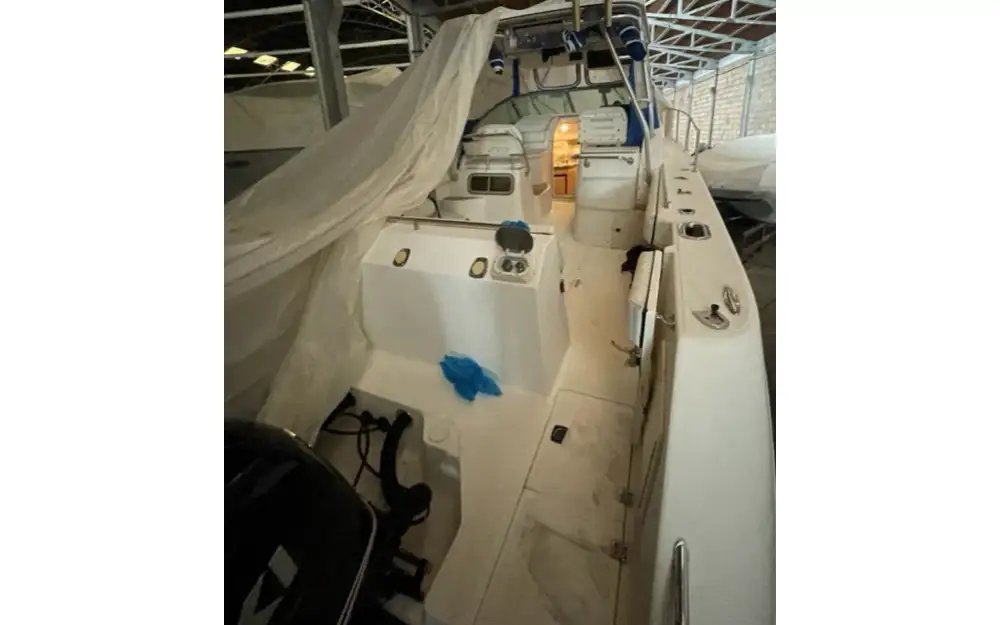 slider 17 Boston Whaler  285 Conquest