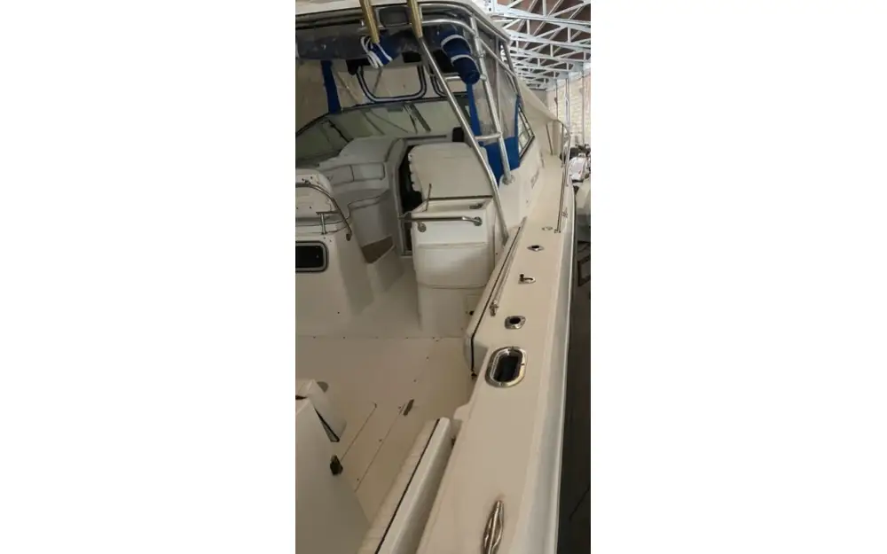 slider 4 Boston Whaler  285 Conquest