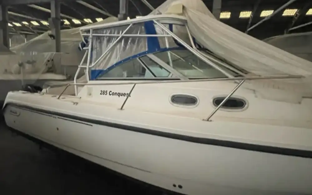 slider 7 Boston Whaler  285 Conquest