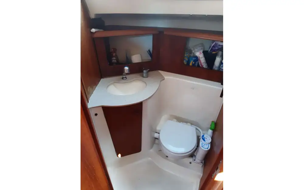 slider 10 Jeanneau Sun Odyssey 32